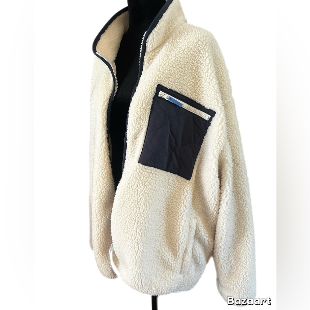 Goodfellow & Co Cream Sherpa Jacket with Navy Blue Pocket unisex XXL - Picture 2 of 12